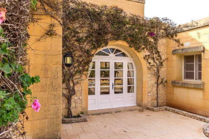 Hotel Tal Fanal Village Ghasri  Exterior photo