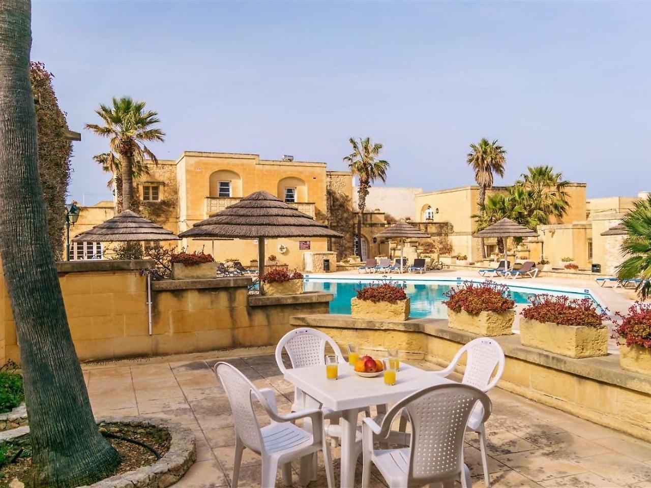Hotel Tal Fanal Village Ghasri  Exterior photo